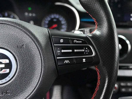 Kia Stinger — photo 18
