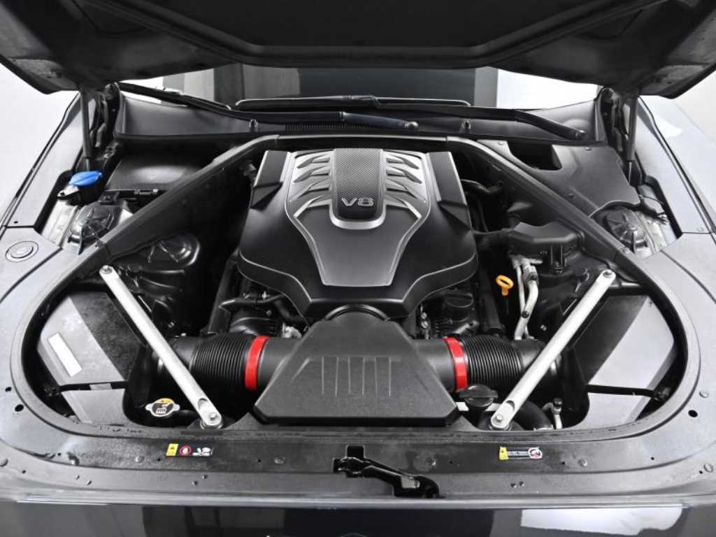 Genesis EQ900 — photo 06