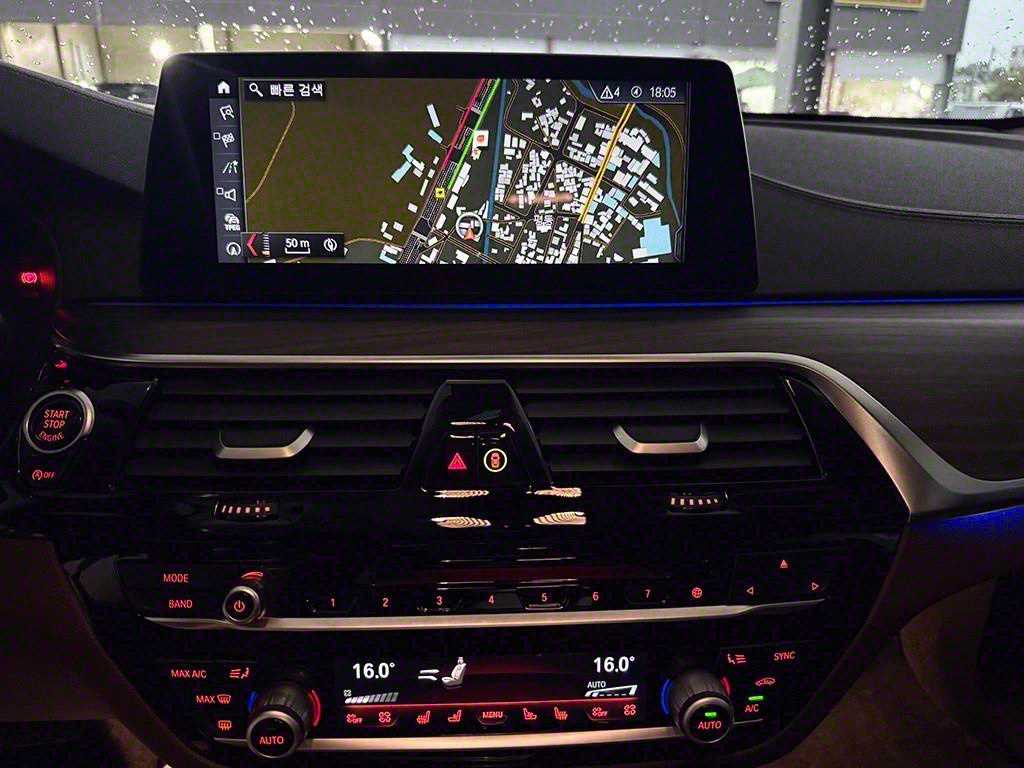 BMW Gran Turismo — photo 10