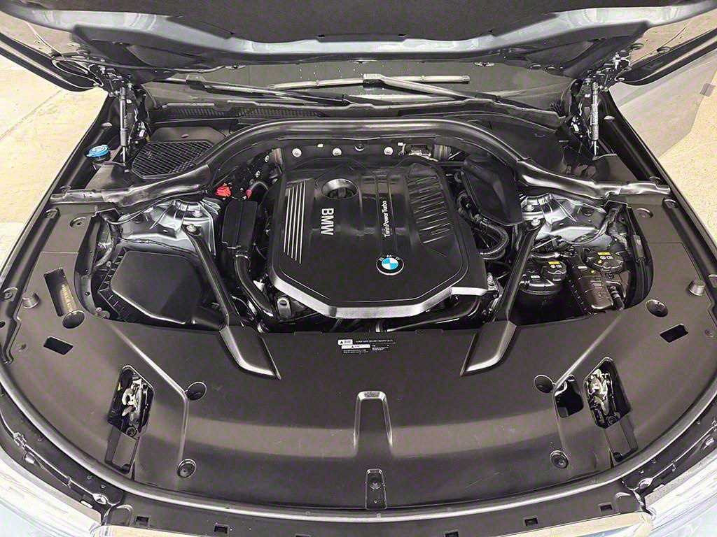 BMW Gran Turismo — photo 19