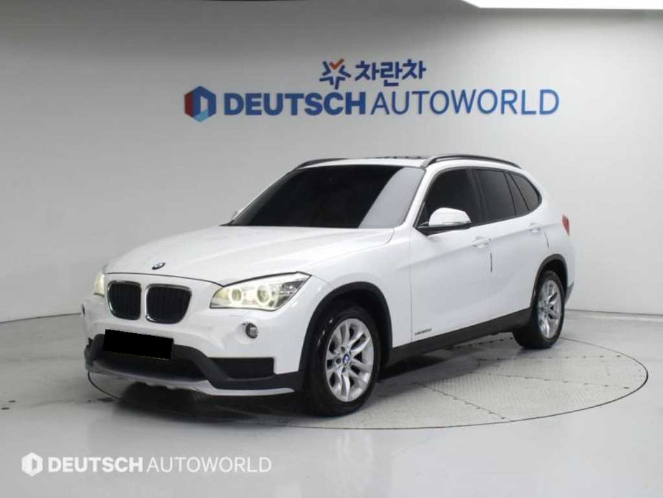 BMW X1 — photo 01