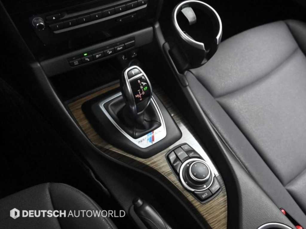BMW X1 — photo 09