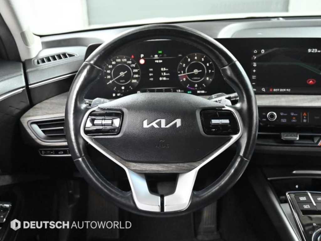 Kia K8 — photo 13