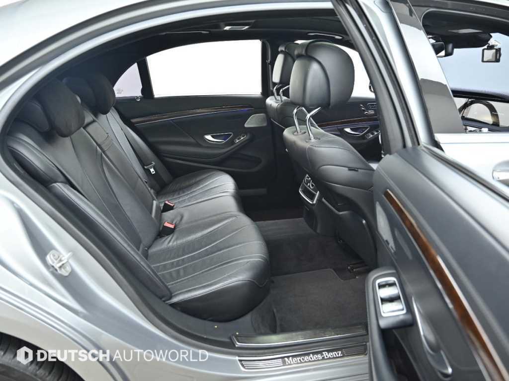 Mercedes-Benz S-Class — photo 12