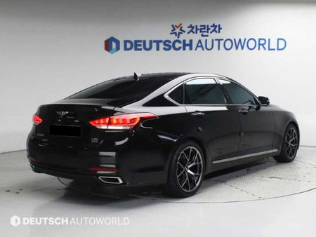 Hyundai Genesis — photo 02