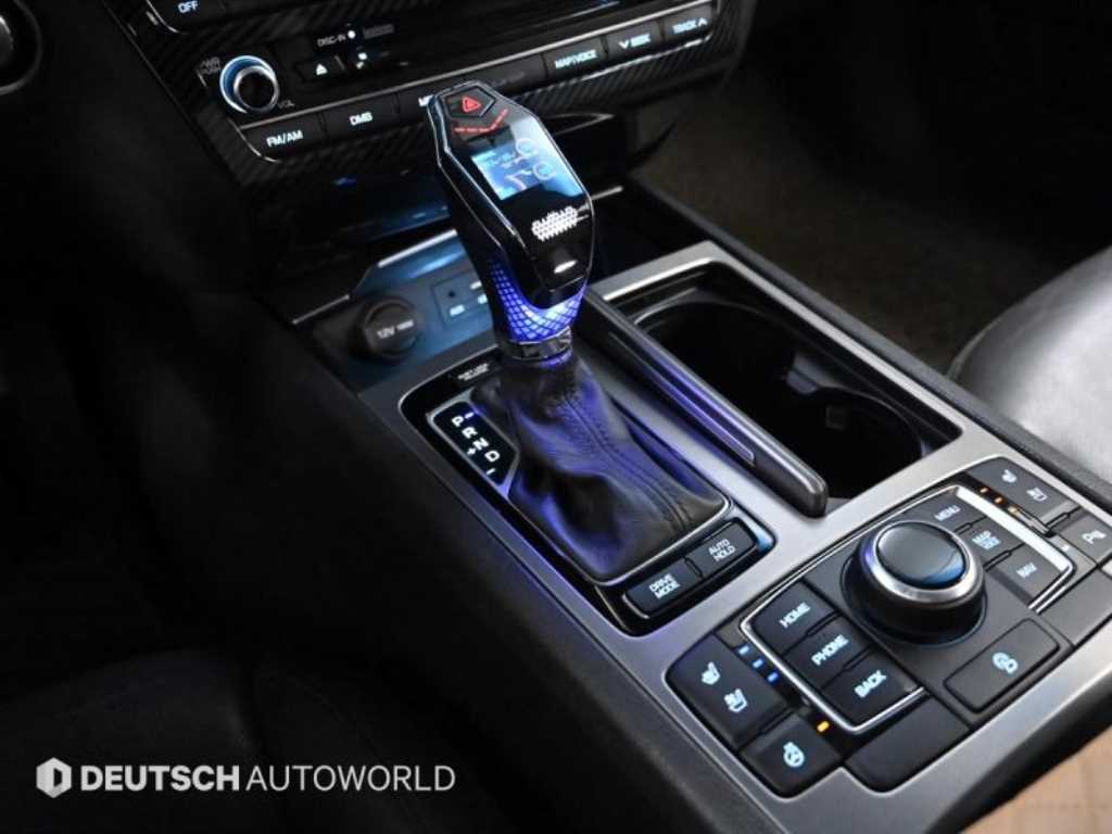 Hyundai Genesis — photo 09