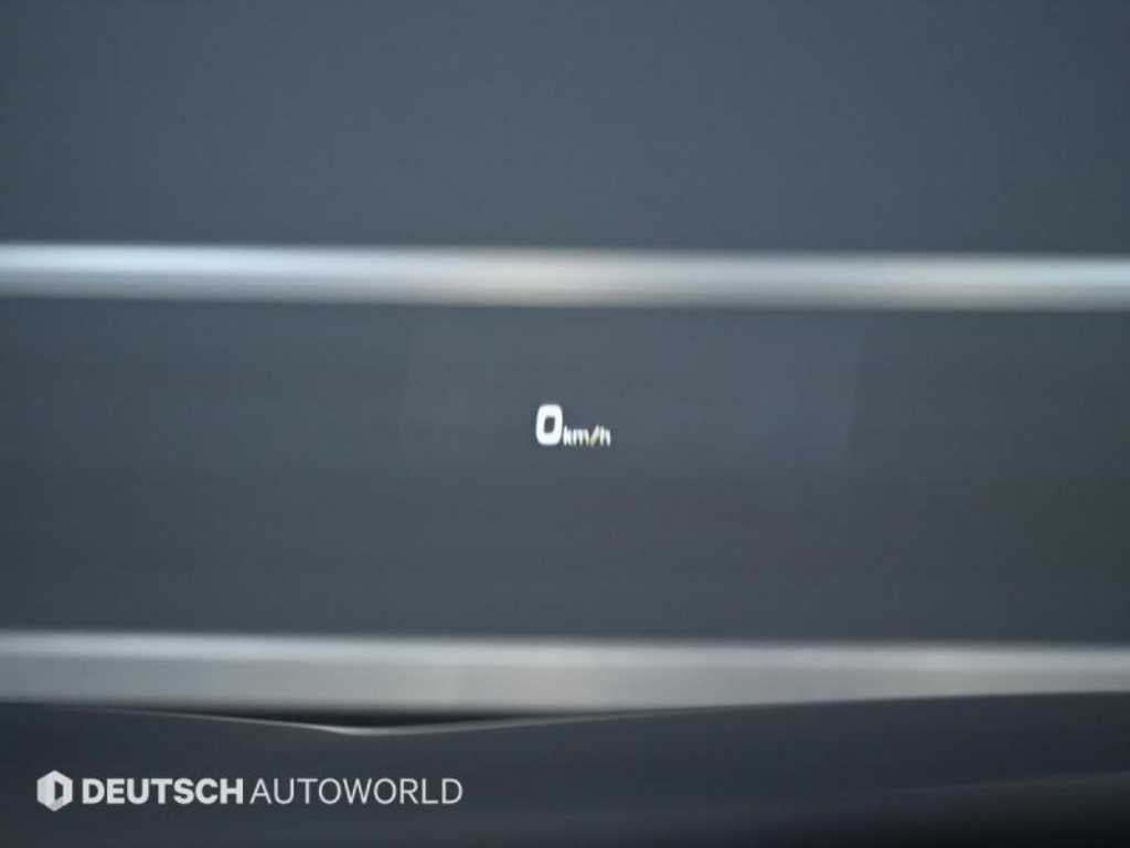 Hyundai Genesis — photo 18