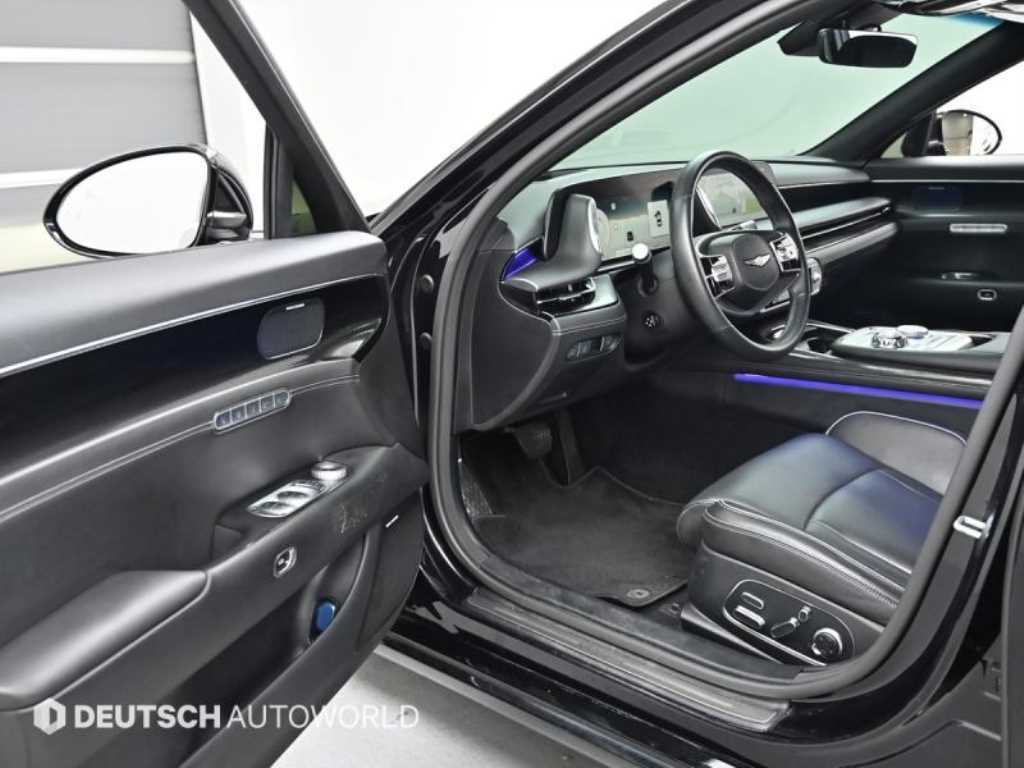 Genesis G90 — photo 11