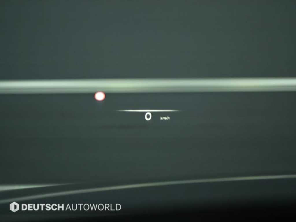 Genesis G90 — photo 18