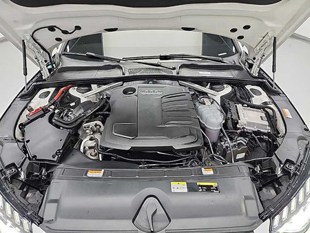 Audi A4 — photo 05