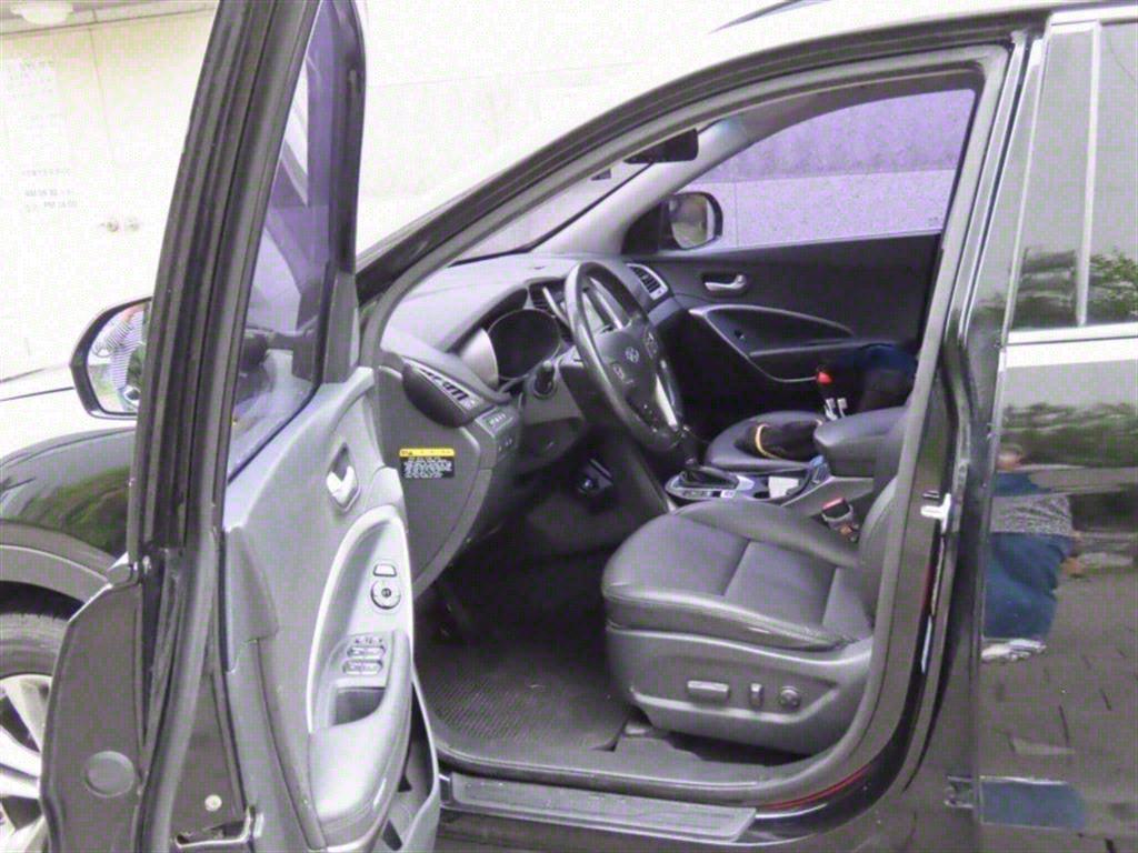 Hyundai Santafe — photo 13