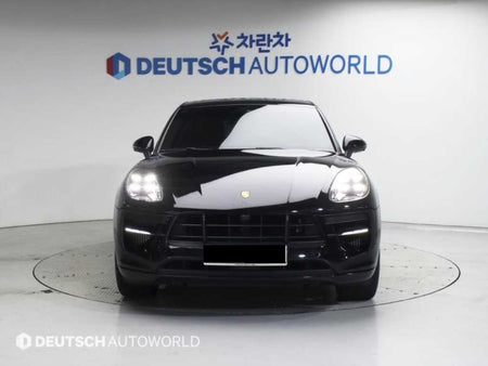 Porsche Macan — photo 03