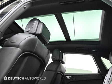 Porsche Macan — photo 17