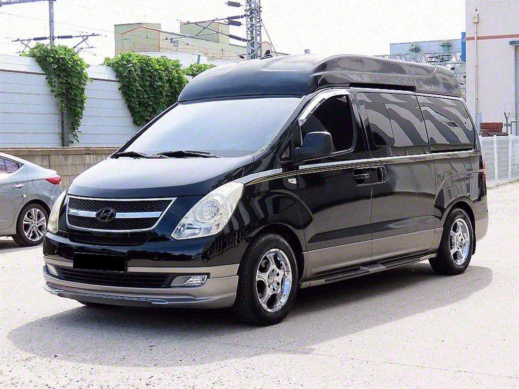 Hyundai Starex — photo 02