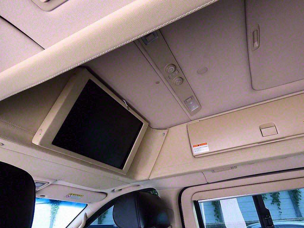 Hyundai Starex — photo 15