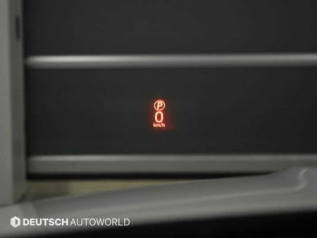 Jaguar XF — photo 18