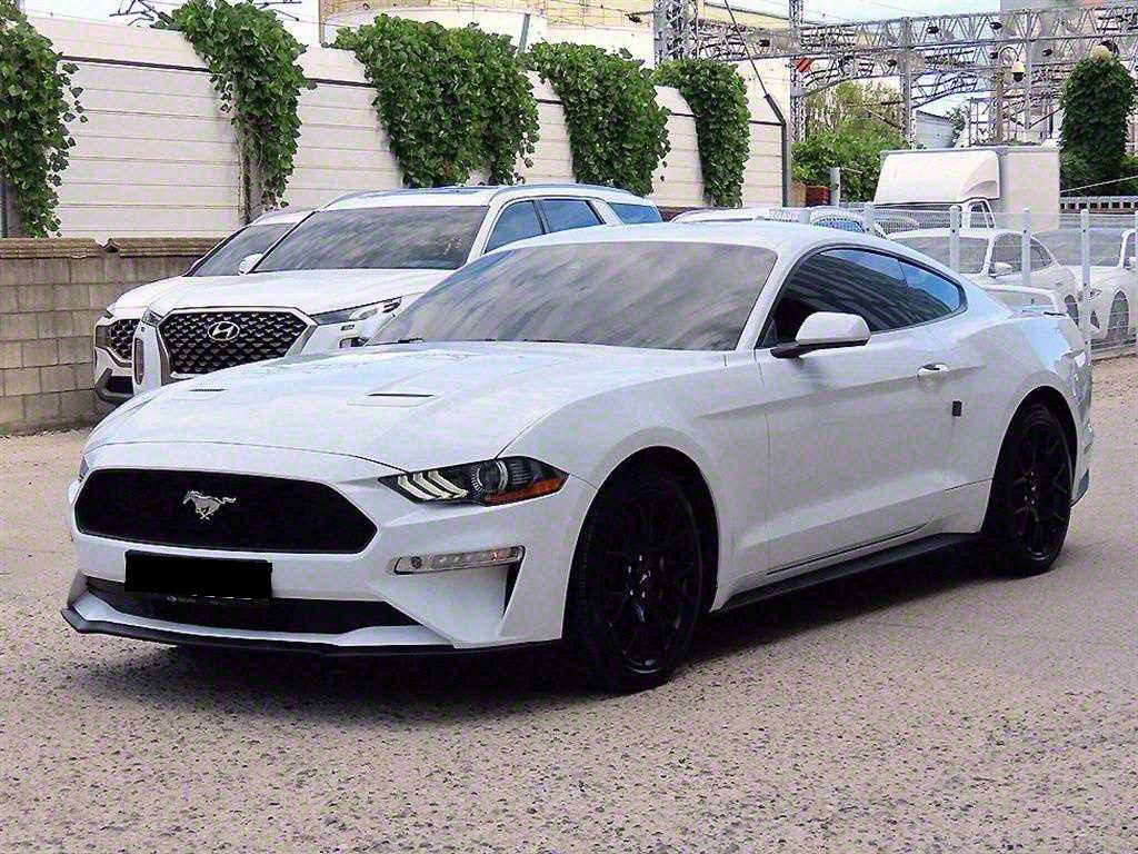 Ford Mustang — photo 03