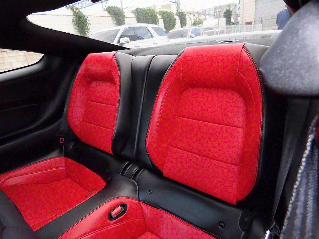Ford Mustang — photo 07