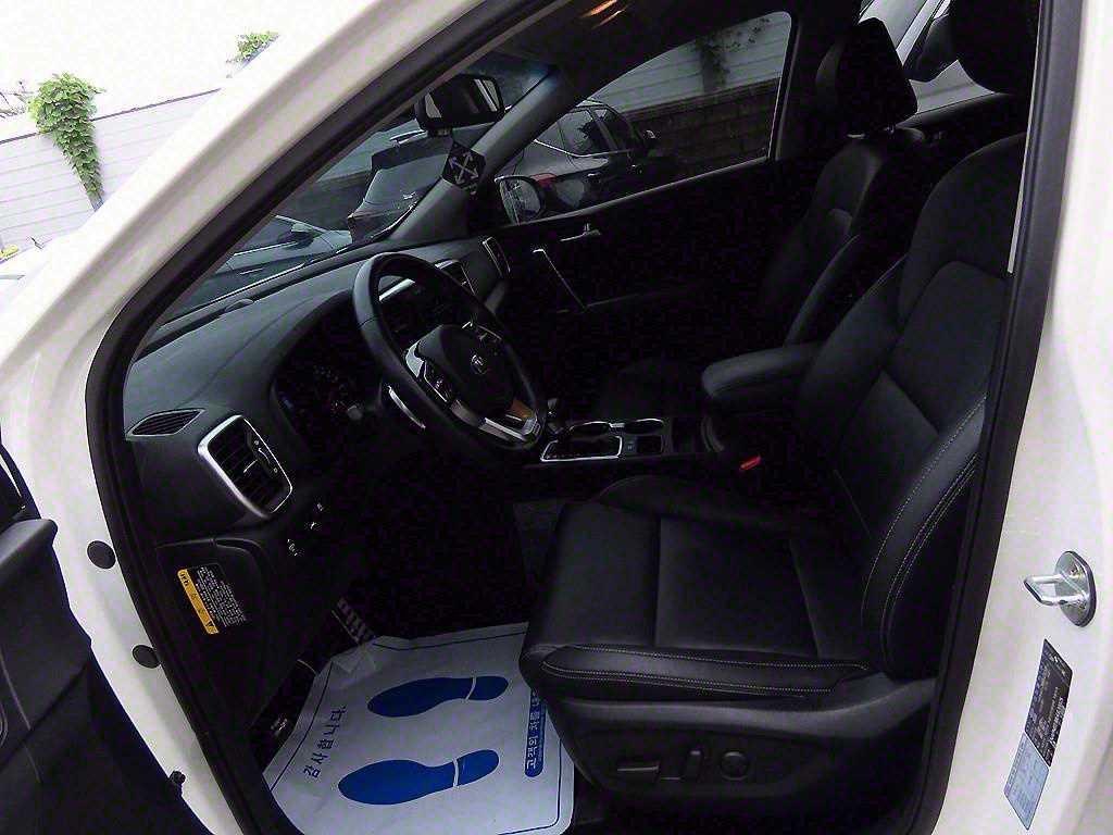 Kia Sportage — photo 05