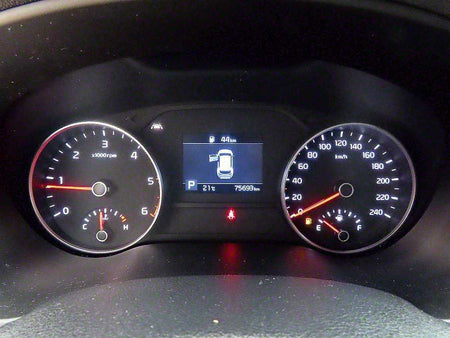 Kia Sportage — photo 09