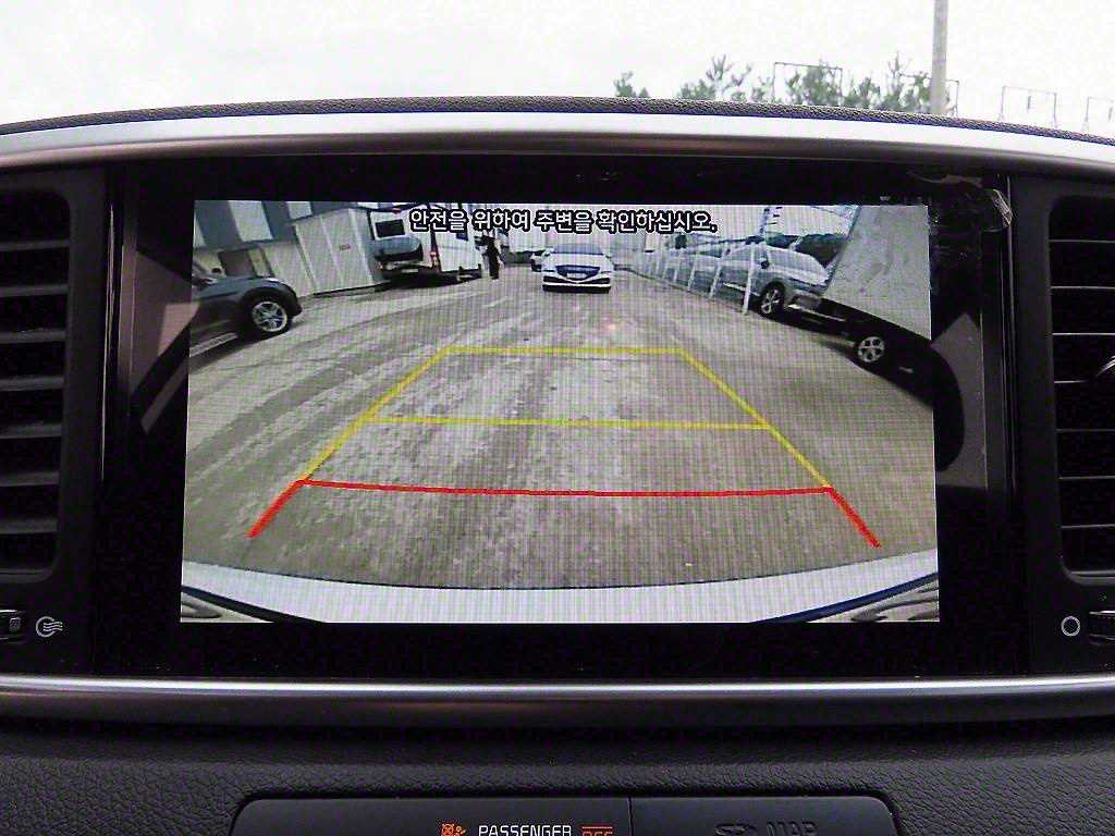 Kia Sportage — photo 14