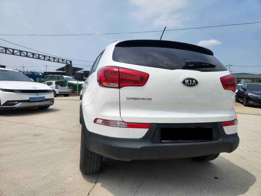 Kia Sportage — photo 03