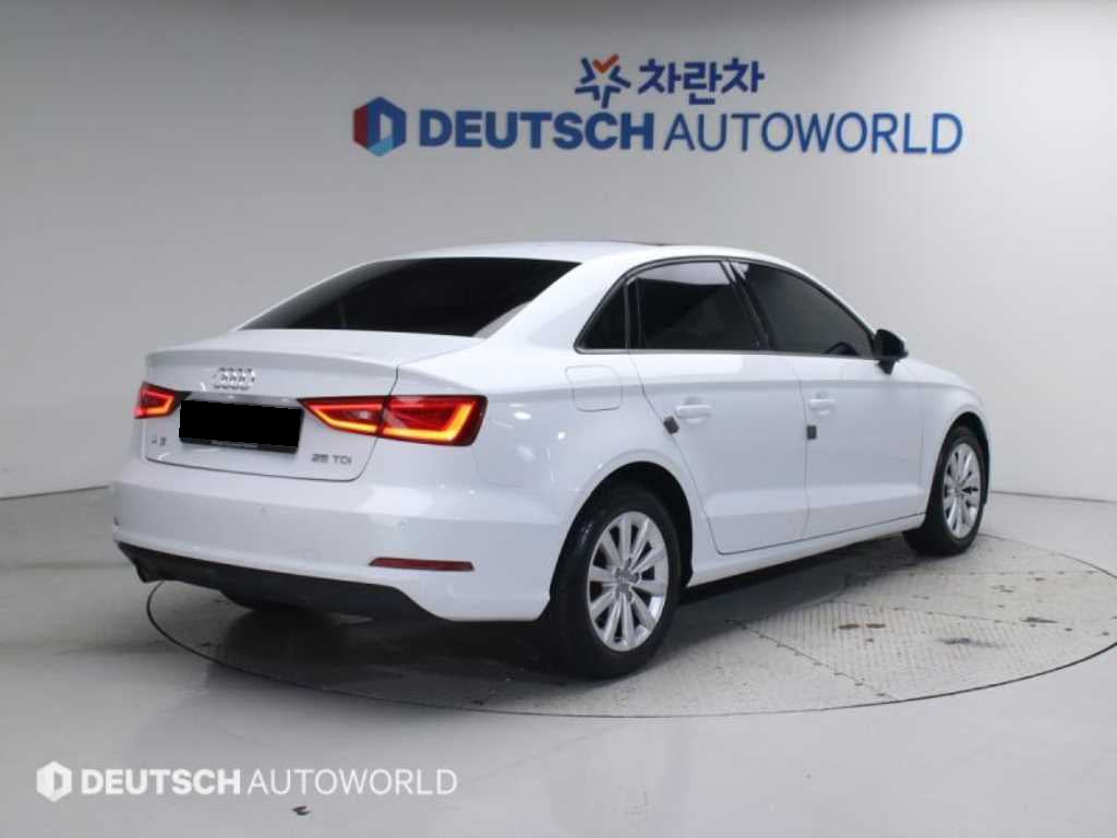 Audi A3 — photo 02