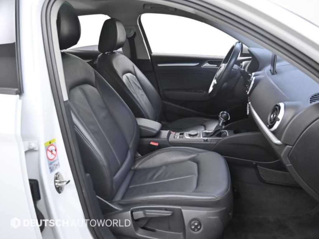 Audi A3 — photo 10