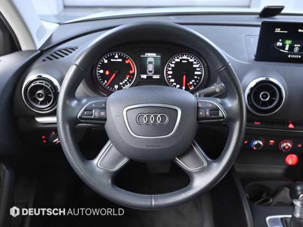 Audi A3 — photo 13
