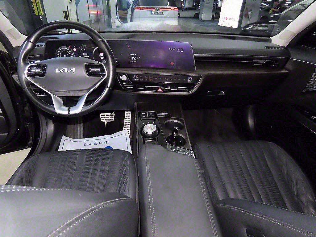 Kia K8 — photo 08