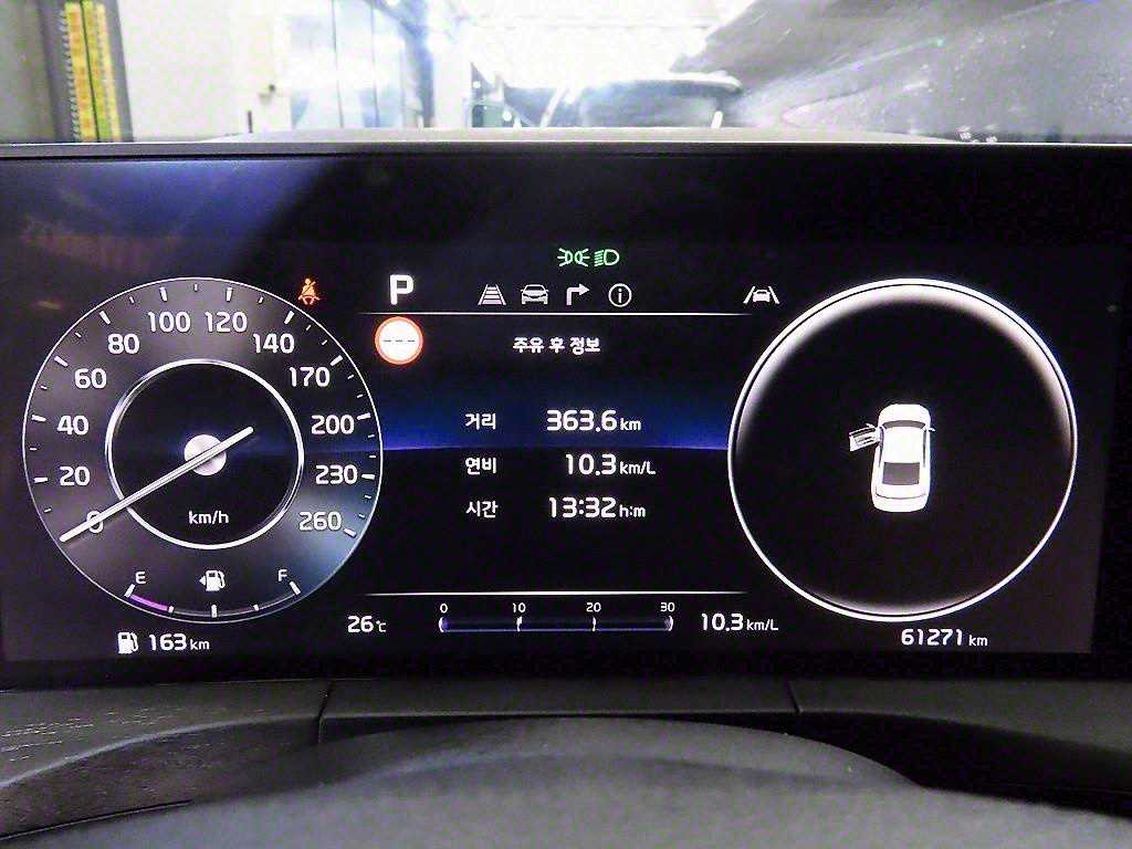 Kia K8 — photo 09