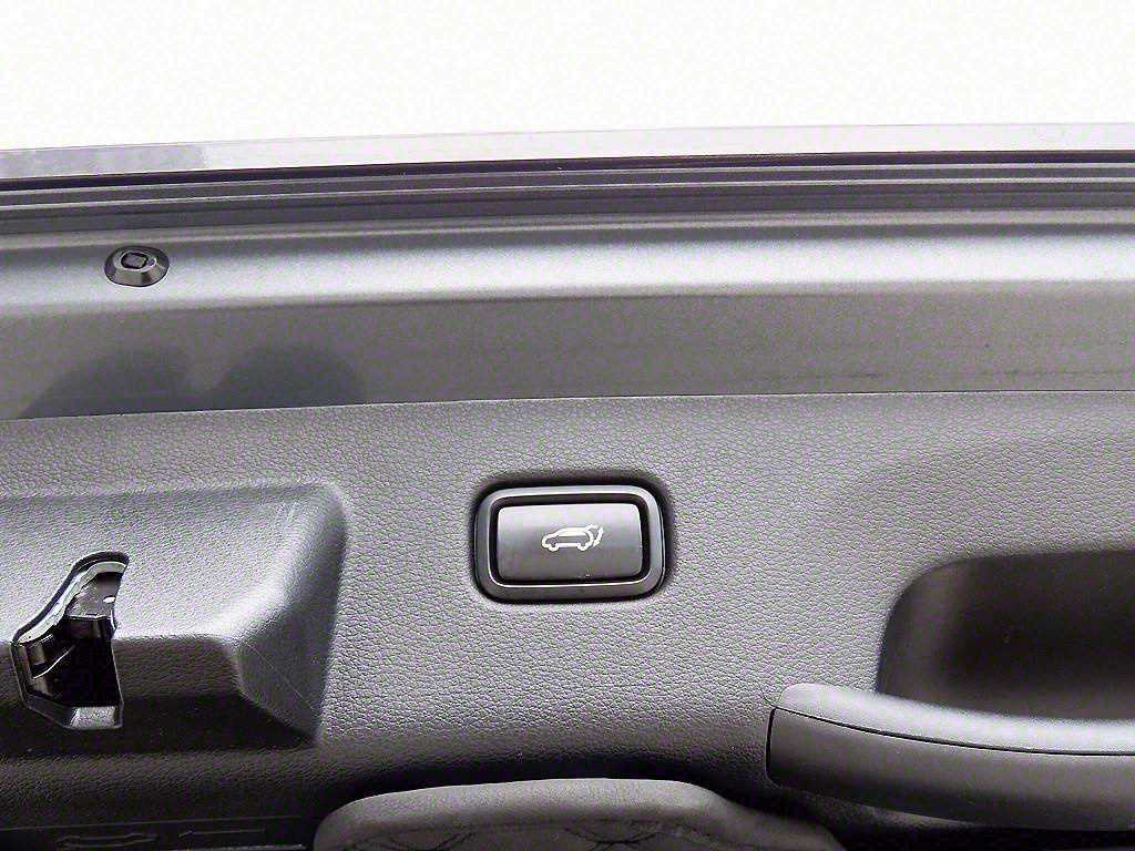 Kia Sportage — photo 17
