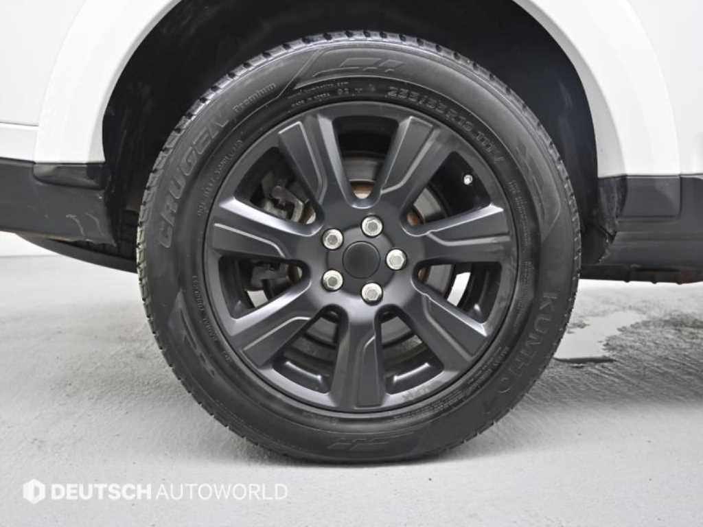 Land Rover Discovery — photo 20