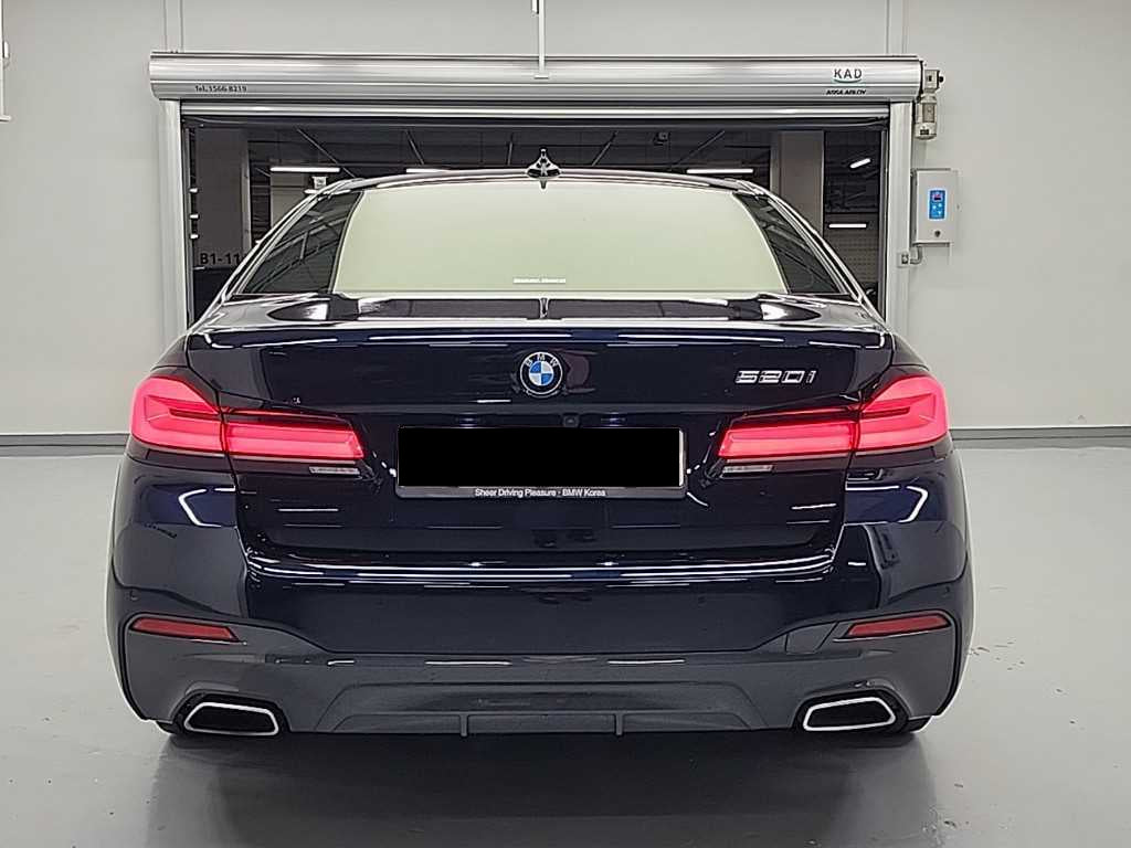 BMW 5-Series — photo 03