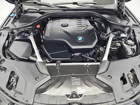 BMW 5-Series — photo 05