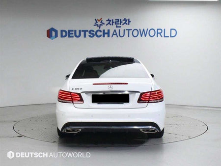 Mercedes-Benz E-Class — photo 04