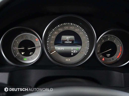 Mercedes-Benz E-Class — photo 08
