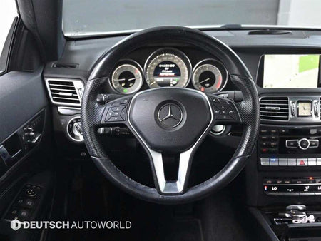 Mercedes-Benz E-Class — photo 13