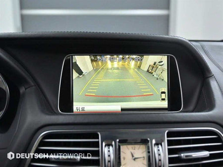 Mercedes-Benz E-Class — photo 15