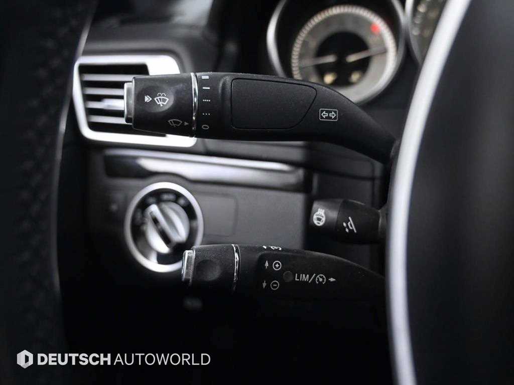 Mercedes-Benz E-Class — photo 18