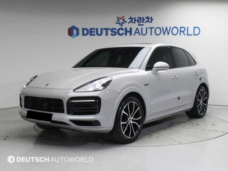 Porsche Cayenne — photo 01