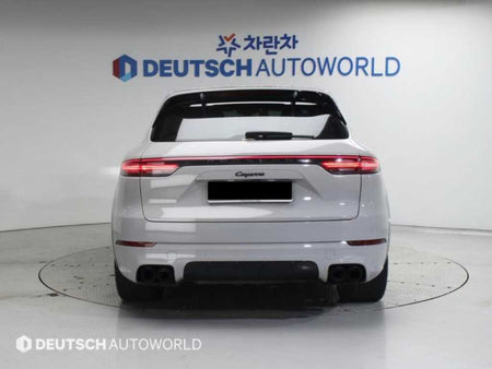 Porsche Cayenne — photo 04