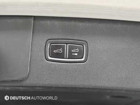Porsche Cayenne — photo 20