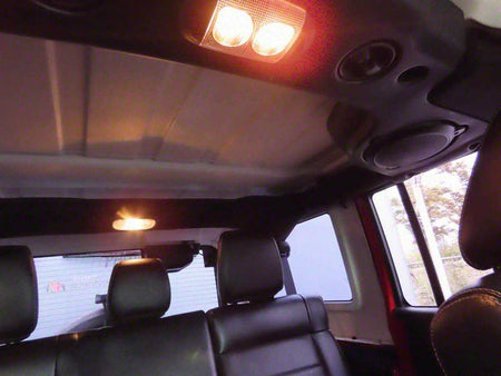 Jeep Wrangler — photo 20