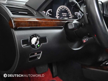 Mercedes-Benz S-Class — photo 17