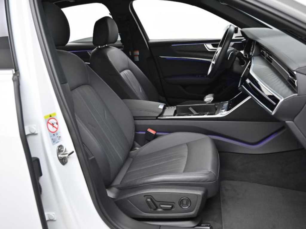 Audi A6 — photo 10