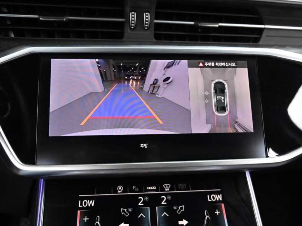 Audi A6 — photo 15