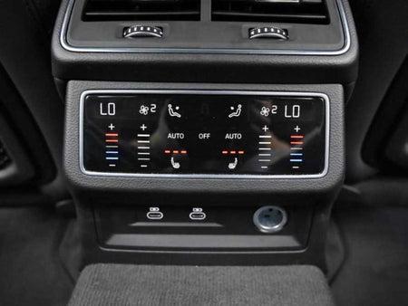Audi A6 — photo 16