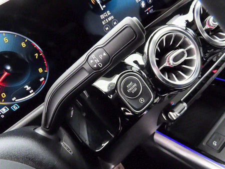 Mercedes-Benz GLA-Class — photo 10