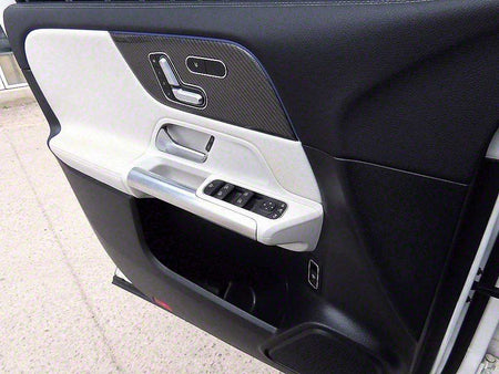 Mercedes-Benz GLA-Class — photo 12